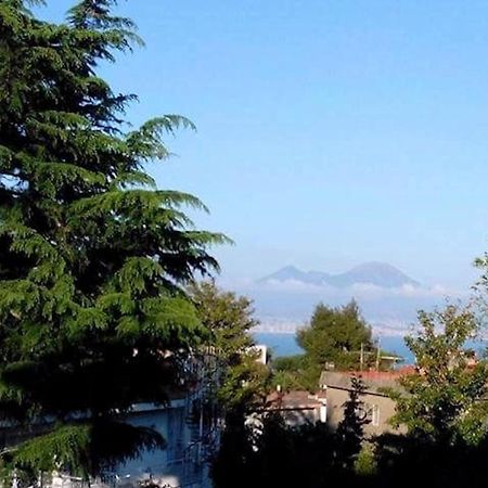 Le Rondini Bed & Breakfast Наполи Екстериор снимка
