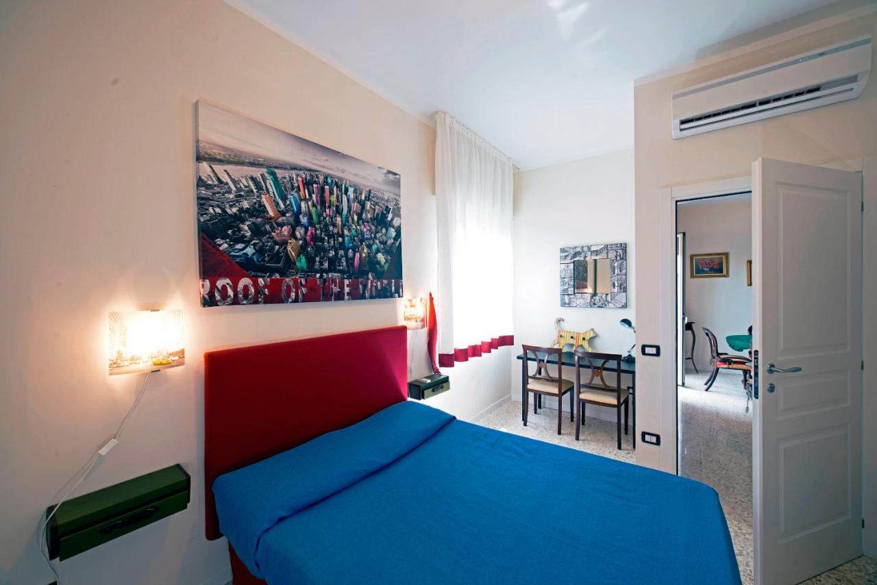 Le Rondini Bed & Breakfast Наполи Екстериор снимка